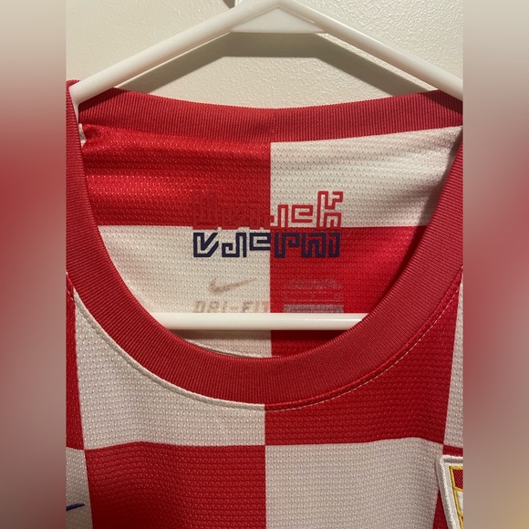 Nike Croatia 2012 Euro Cup home jersey - Picture 3 of 5